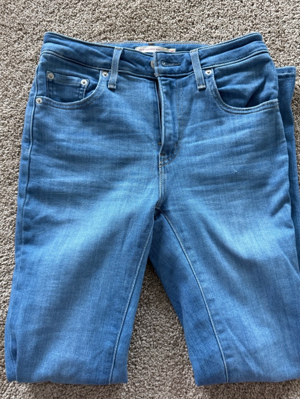 Levi's Women's Jeans 725 High Rise Bootcut